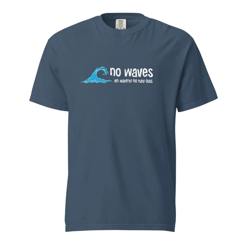 Camiseta no waves